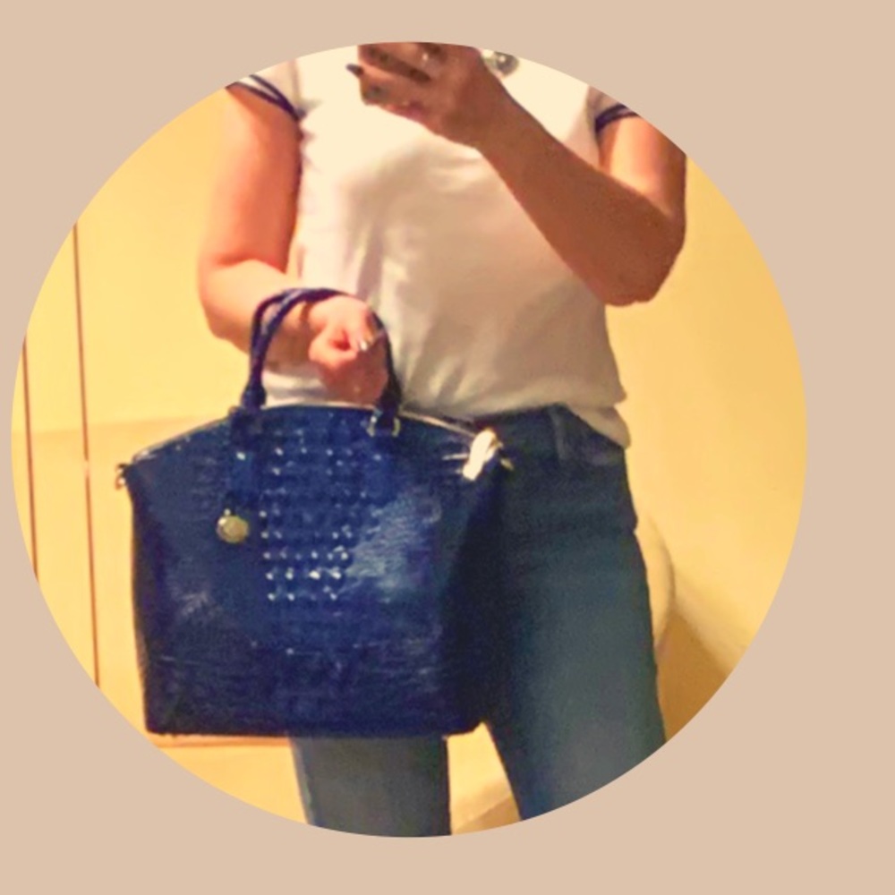Help declutter my closet 💕  Please check my listings 💕🌹